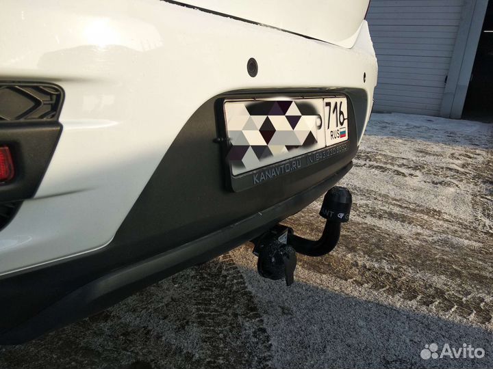 Фаркоп на Renault Sandero, Stepway 2