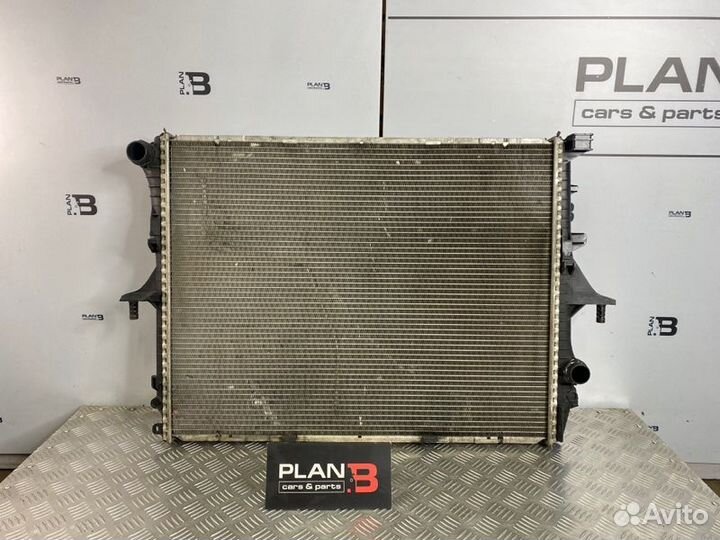 Радиатор охлаждения двигателя Porsche Cayenne 1