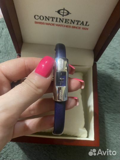 Часы женские continental