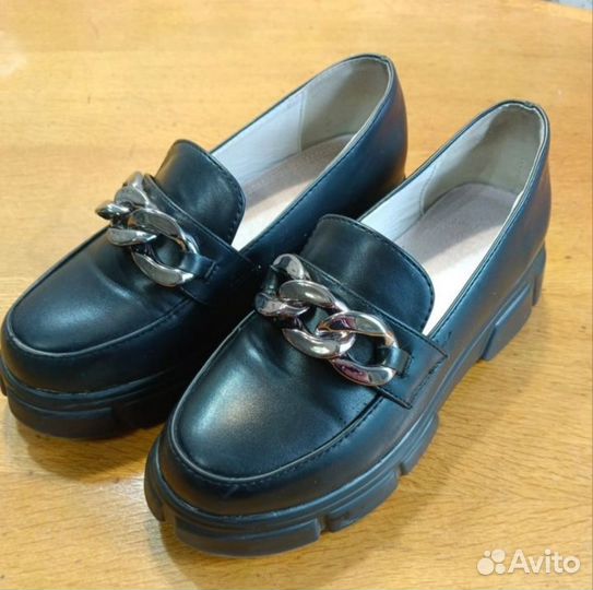 Туфли для девочки 35р
