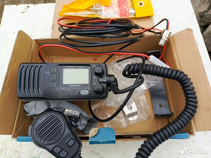 Морская рация icom