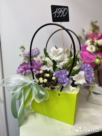 Живые цветы,букеты, композиции с доставкой