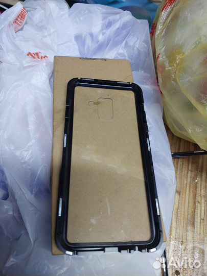 Samsung A8Кожанный чехол и прозрасный флип