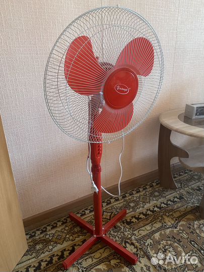 Вентилятор напольный