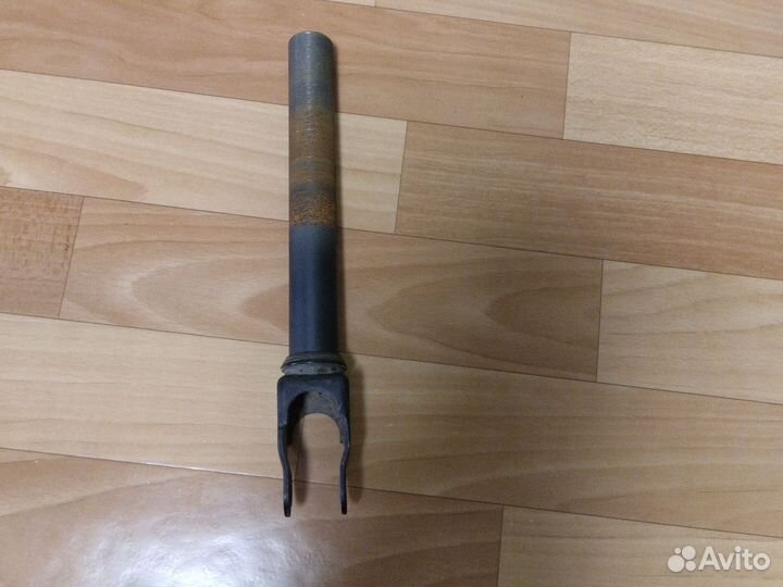 Самакат и 2 Вилки