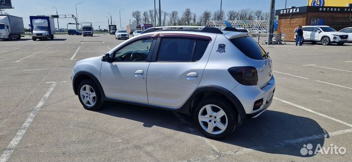 Renault Sandero Stepway 1.6 AT, 2016, 84 000 км