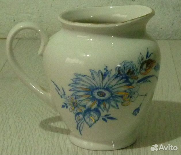 Фарфоровый молочник лфз СССР
