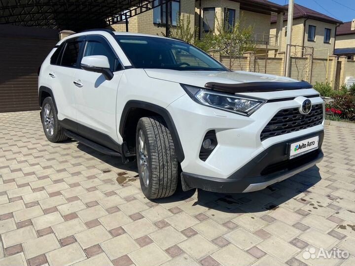 Toyota RAV4 2.0 CVT, 2021, 27 000 км