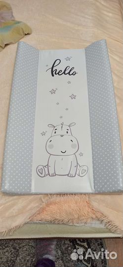 Пеленальная доска на кроватку