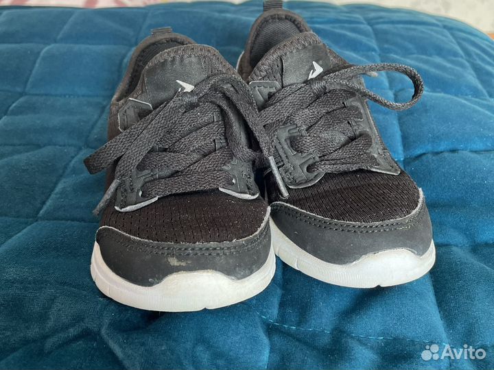 Кроссовки для девочки 26 размер