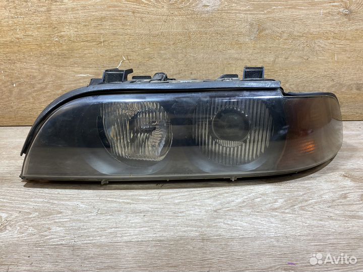 Комплект ксеноновых фар BMW E39 желтый поворотник