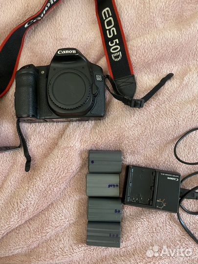 Зеркальный фотоаппарат canon 50d