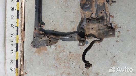 Балка подвески передняя honda civic 8 (97L25LG01)