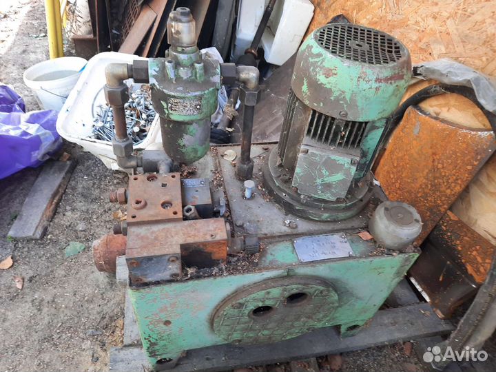 Маслостанция нов. Гидростанция св-М1-25-Н-1,1-10,5