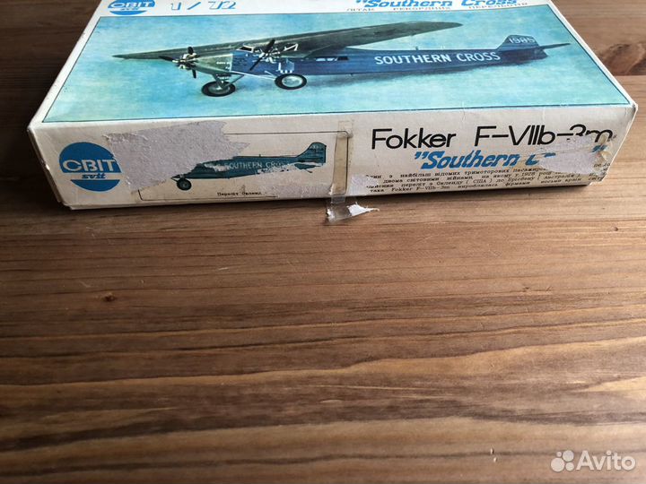 Сборная модель самолета 1:72 Fokker F-Vllb-3m
