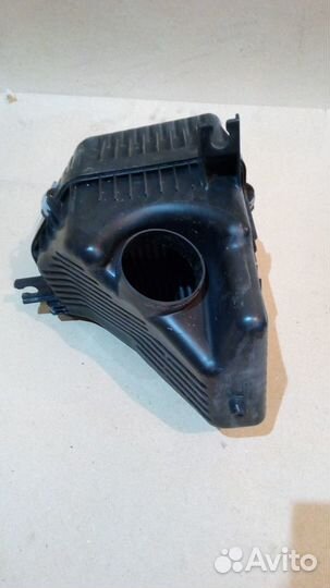 Корпус воздушного фильтра с датчиком Suzuki GV