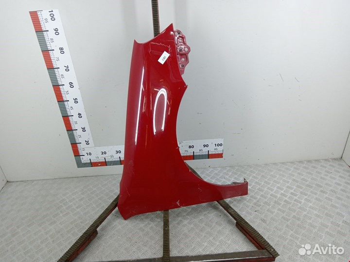 Крыло переднее правое Volkswagen Golf