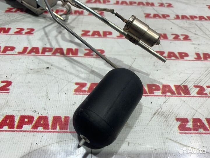 Датчик уровня топлива Toyota Town Ace Noah SR50 3S