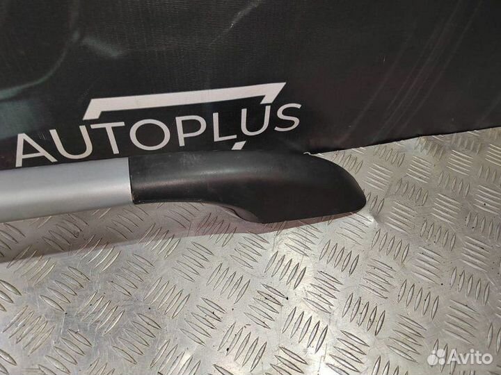 Рейлинг левый Renault Sandero 1.6