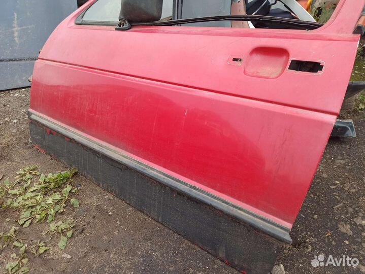Дверь передняя левая Volkswagen Golf 2
