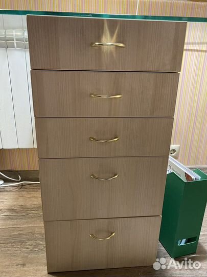 Письменный стол