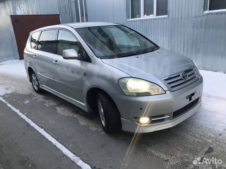Toyota Ipsum ACM21W 2002 г. цвет 1С0 в разбор