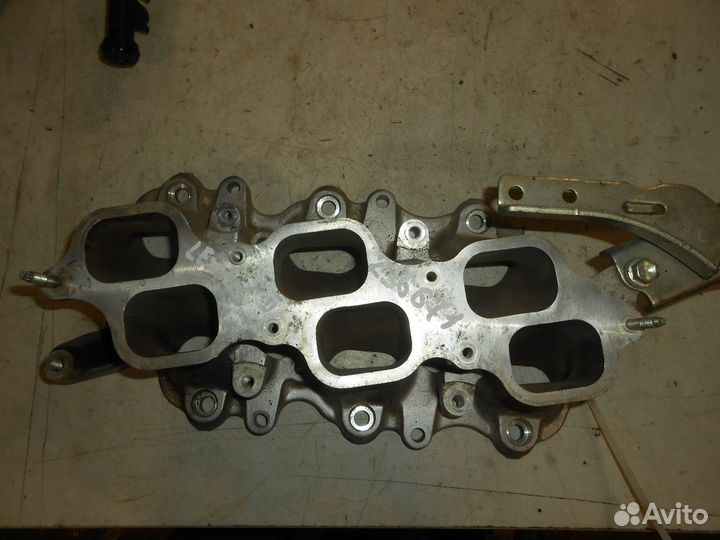 Коллектор впускной (Lexus RX, Toyota Camry)