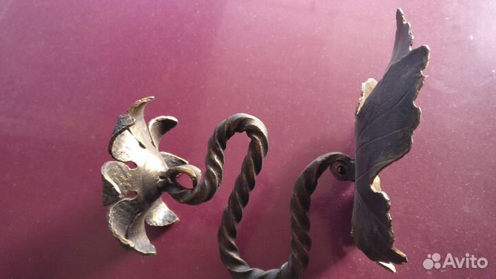 Подсвечник металлический