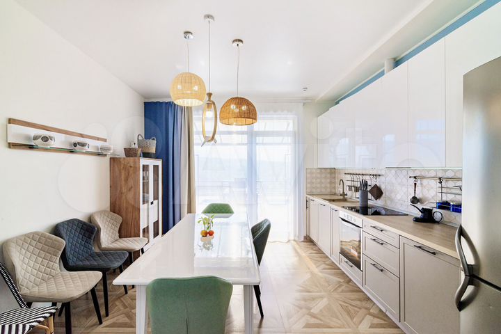 Дом 191 м² на участке 6,5 сот.