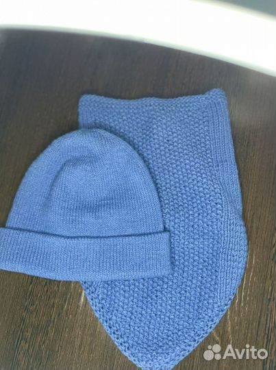 Вязаный комплект Шапка, снуд