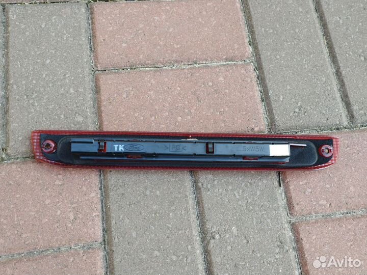 Стоп сигнал Ford focus 2 купе