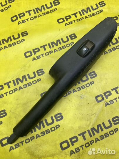 Накладка кнопки стеклоподъемника зл Hyundai Tucson