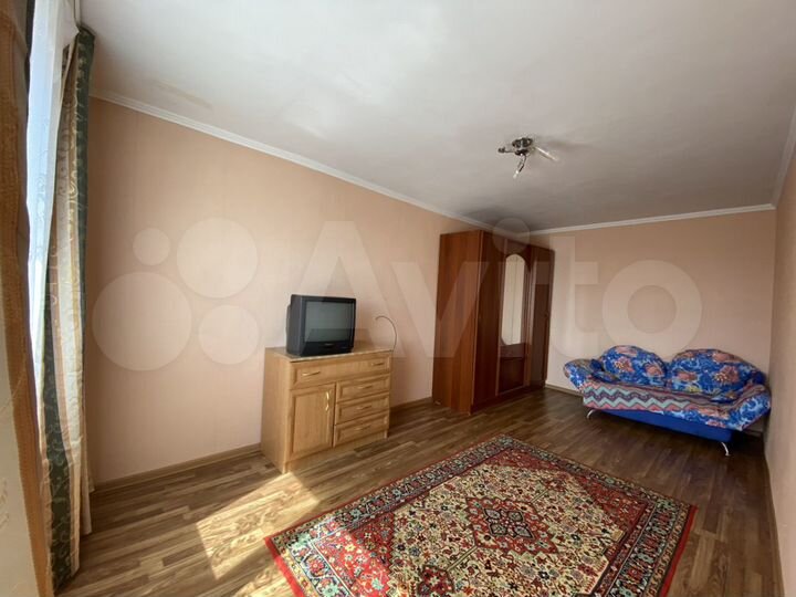 2-к. квартира, 54 м², 4/5 эт.