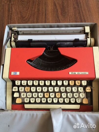 Пишущая машинка