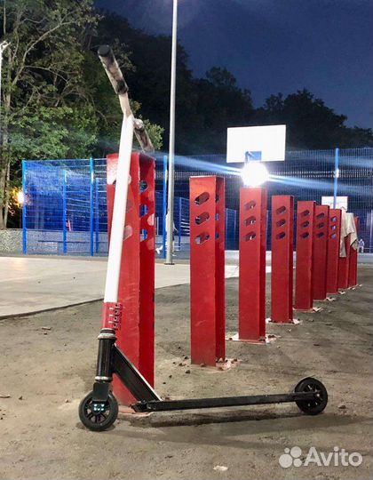 Трюковой самокат