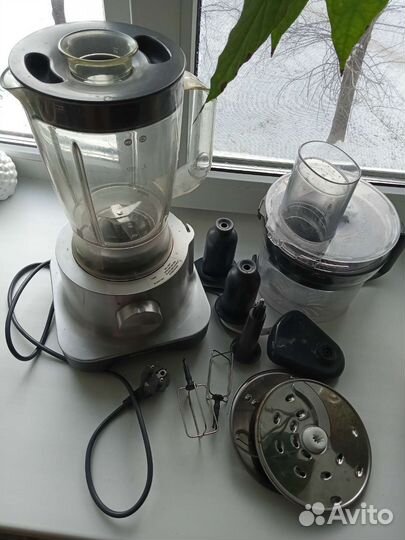 Кухонный комбайн блендер