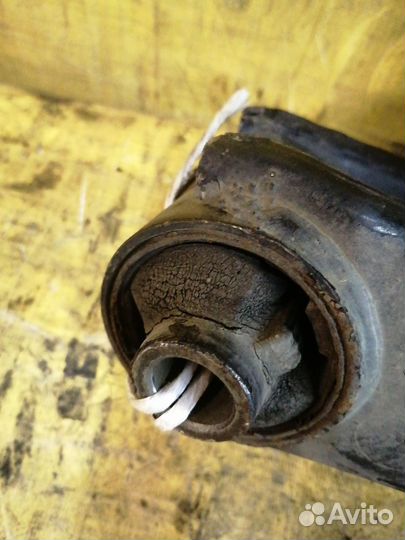 Рычаг передний Subaru Outback BP9