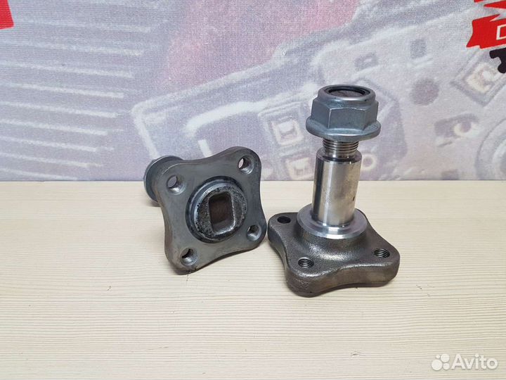 Цапфа задней балки Renault Sandero Stepway 2