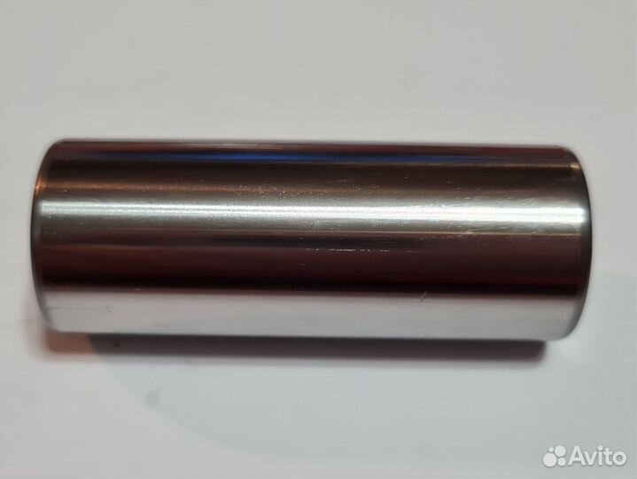 Палец поршневой Tohatsu 40 (2цилиндра) оригинал