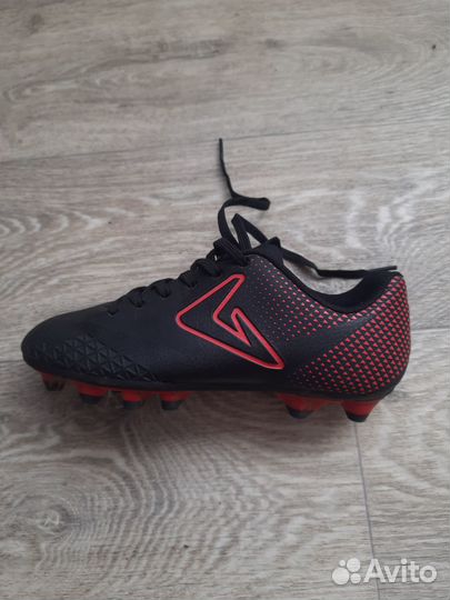 Продам бутсы