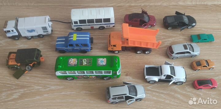 Игрушки машинки