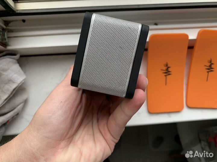 Портативная колонка wave