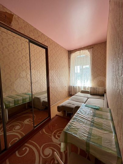 Комната 12 м² в 2-к., 2/4 эт.