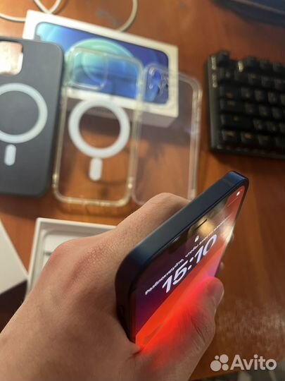 iPhone 12, 64 ГБ