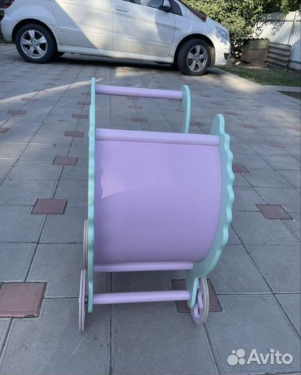 Коляска для кукол деревянная