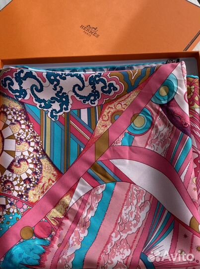 Платок Hermes L'Ivresse de l'Infini (AW’2011-12)
