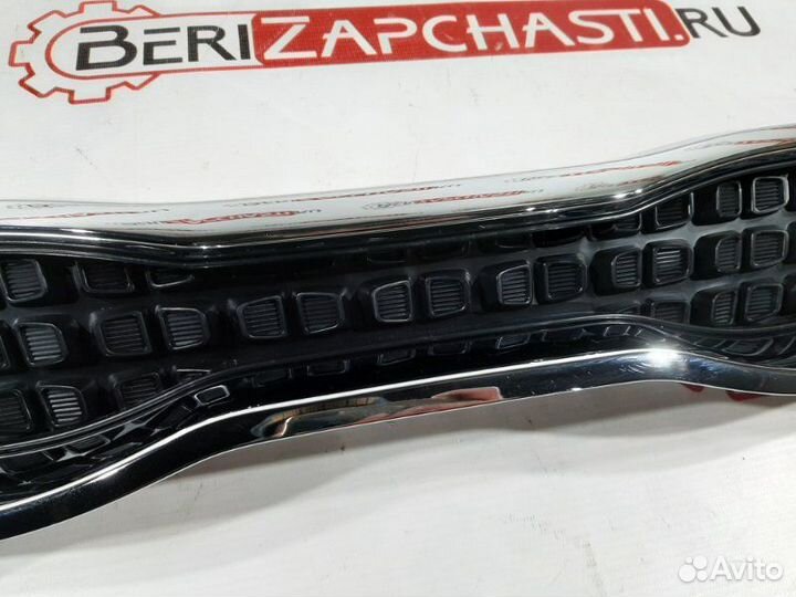 Решетка радиатора передняя Kia Rio X-Line FB