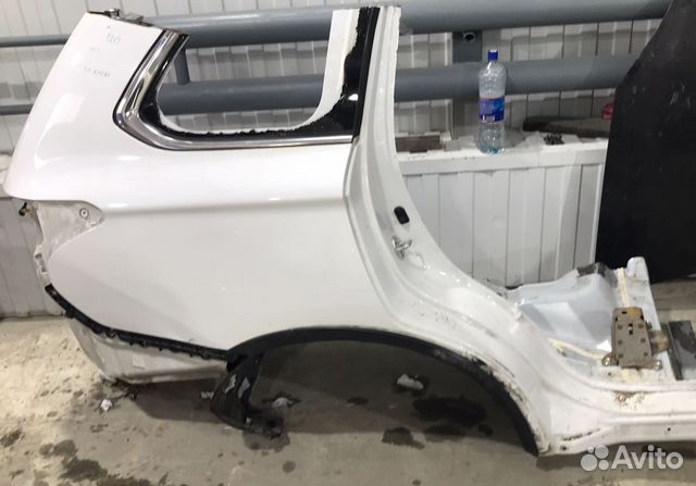 Крыло на Мицубиси Аутлендер