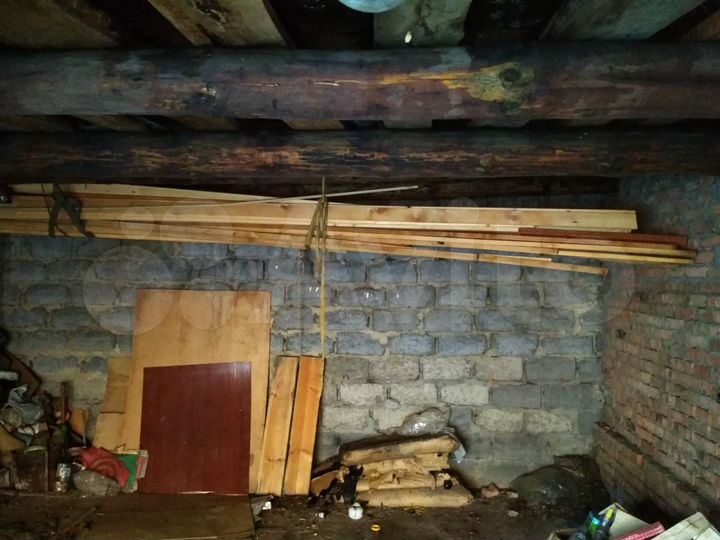 Гараж, > 30 м²