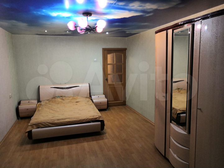 2-к. квартира, 63 м², 3/5 эт.